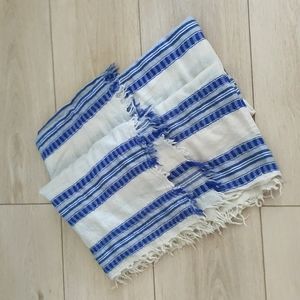 Wilfred blue striped blanket scarf
